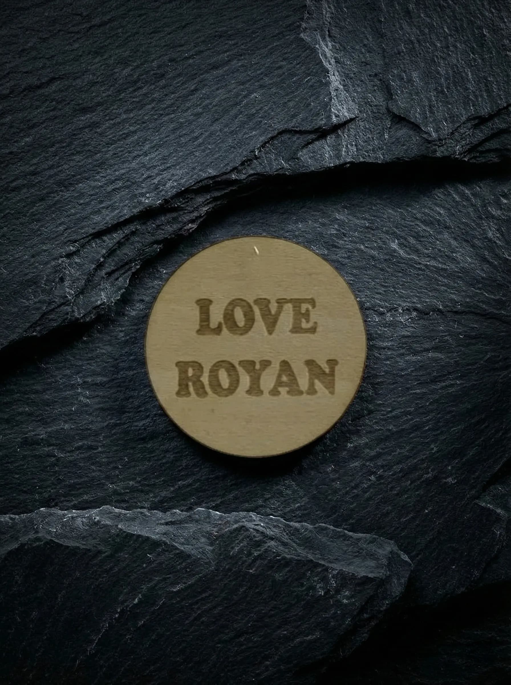 MAGNET LOVE ROYAN